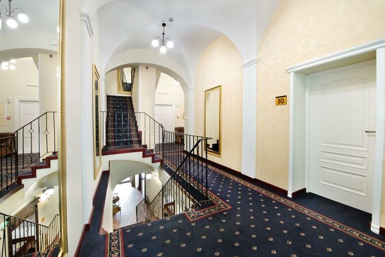 Mikolaj Hotel