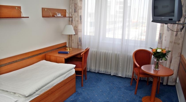 Hotel Ilf