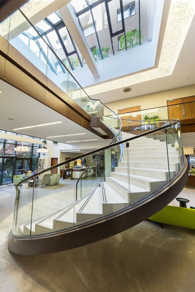 Hotel Capital Plaza