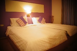 Hotel Nantra De Comfort