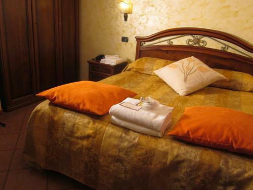 Hotel Euro House Inn Airport