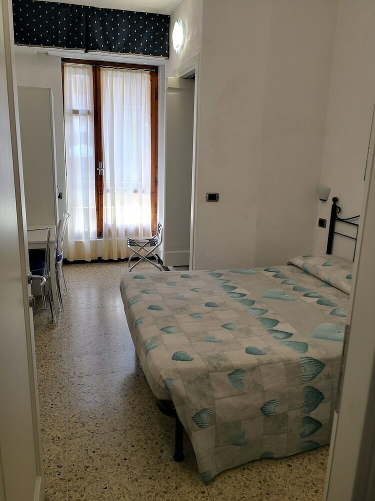 Hostal Albergo Al Carugio