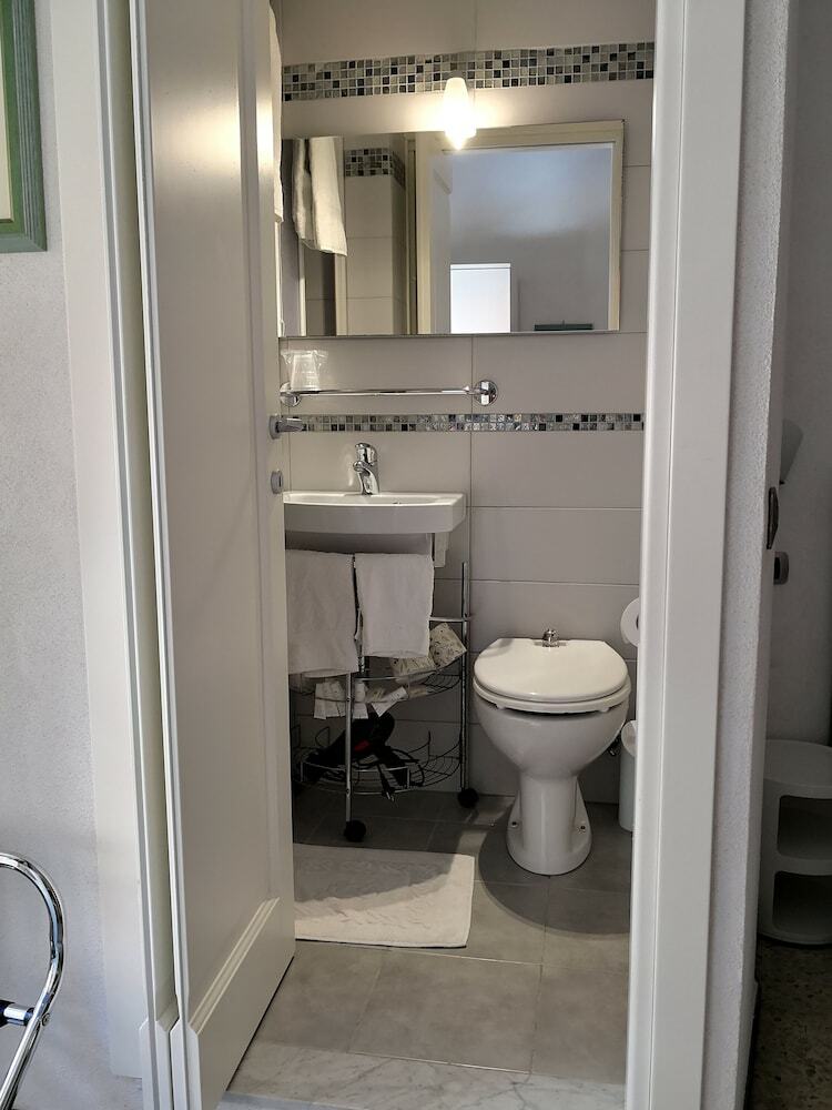 Hostal Albergo Al Carugio