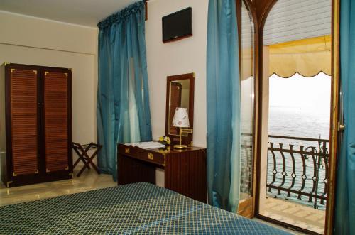 Hotel Miralago