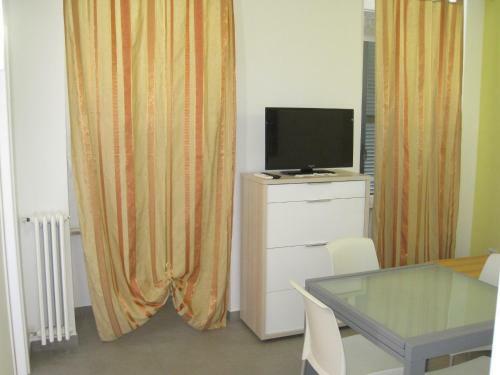 Colombo Apartments