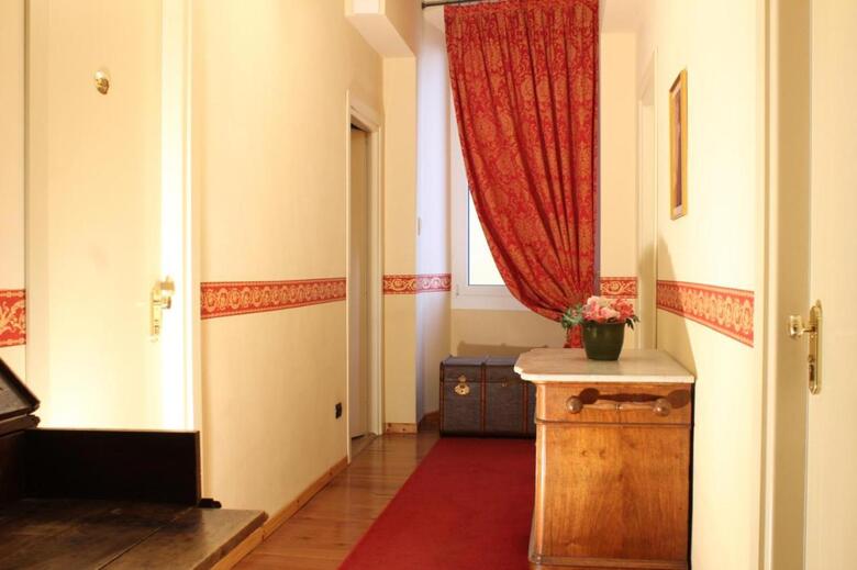 Hotel Belle Epoque