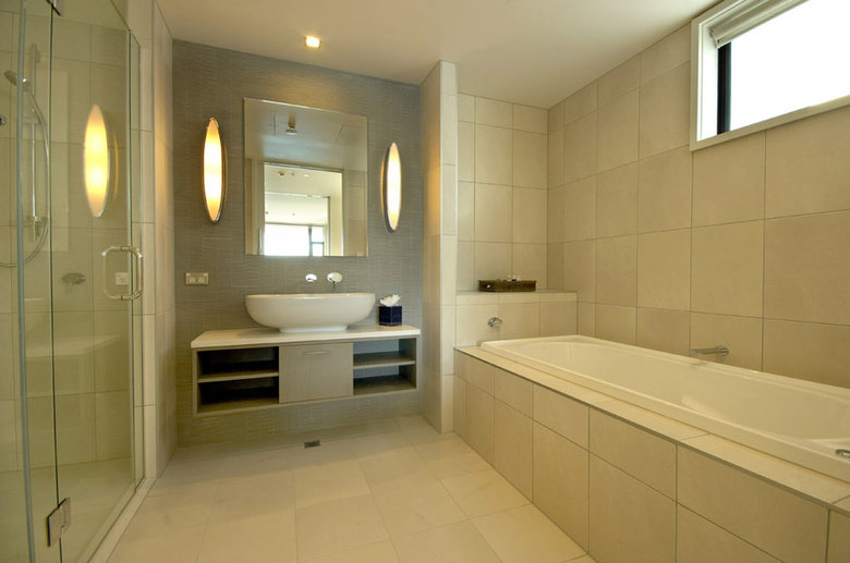Rees Hotel & Luxury Apartments