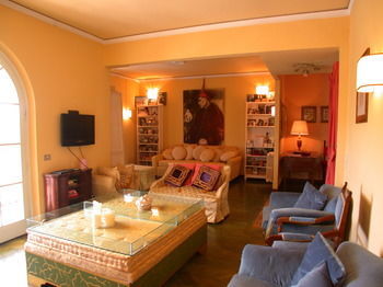 Palazzo Aria Della Ripa Luxury Suites - B&B