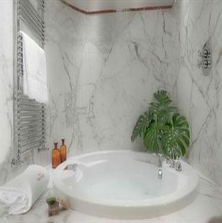 Golden Tower Hotel & Spa