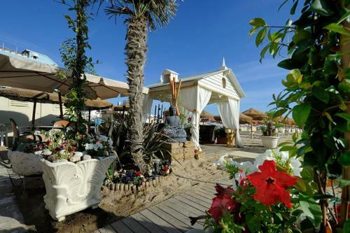 Hotel Thea & Residence