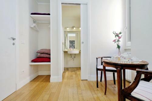 Hostal Guest House Amaranto Romano