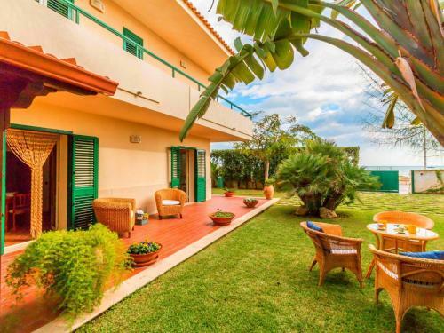 Holiday Home Baia Marina