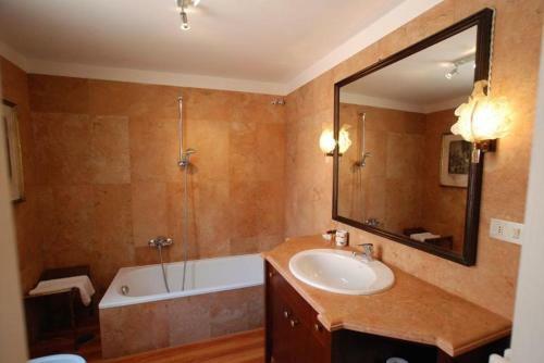 Apartamento C� Satriano