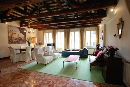 Apartamento C� Satriano