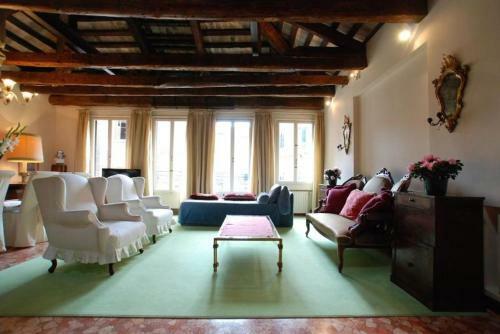Apartamento C� Satriano