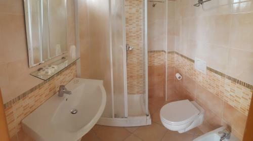 Hotel Luana
