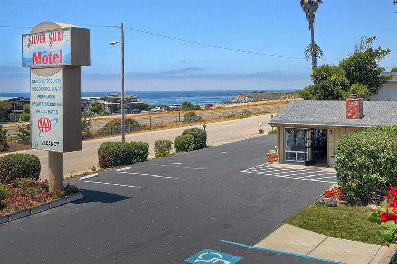Hotel Silver Surf Motel