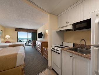 Hotel Days Inn Tropical Seas