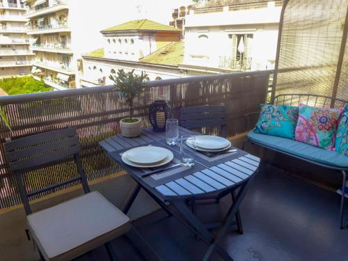 Apartment Le Galat�e