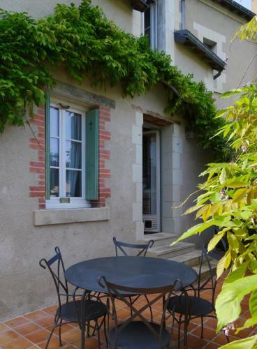 Hostal Le Petit Jardin De Yoyo