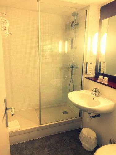 Hotel Campanile Chantilly Sud - Luzarches