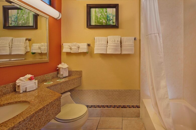Hotel Courtyard By Marriott Key West Waterfront