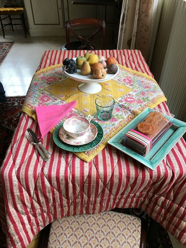 Bed & Breakfast Remparts 12