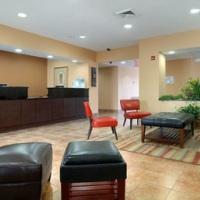 Hotel Baymont Inn & Suites