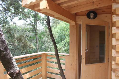 Hotel Les Cabanes Dans Les Bois