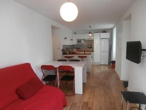 Rental Apartment Passage Bon Air