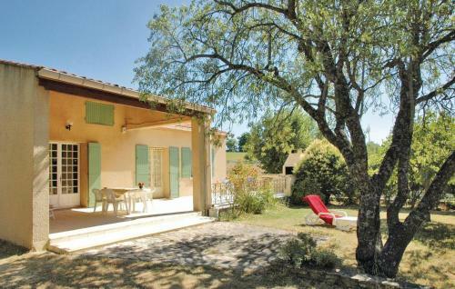 Holiday Home Le Clos Du Puit