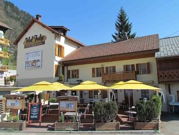 Hotel Val Joly