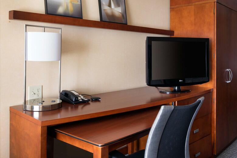 Hotel Courtyard By Marriott Cal-expo