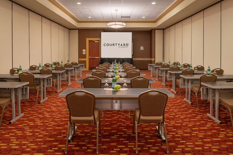 Hotel Courtyard By Marriott Cal-expo