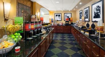 Hotel Hampton Inn Veterans Expressway & Waters Avenue