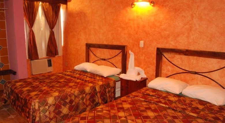 Hotel Alux Playa