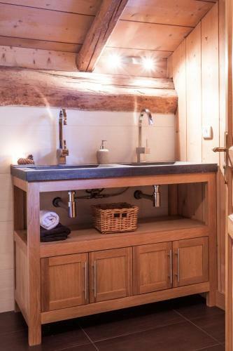 Chalet Tissi�res