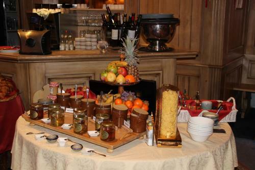 Citotel Hotel Restaurant Les Pins