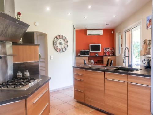 Holiday Home Villa Les Fourches