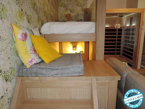 Apartamentos Les Bains "lofts & Lakes"