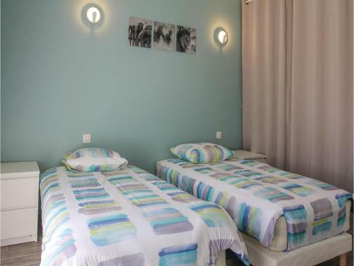 Three-bedroom Holiday Home In Mazan