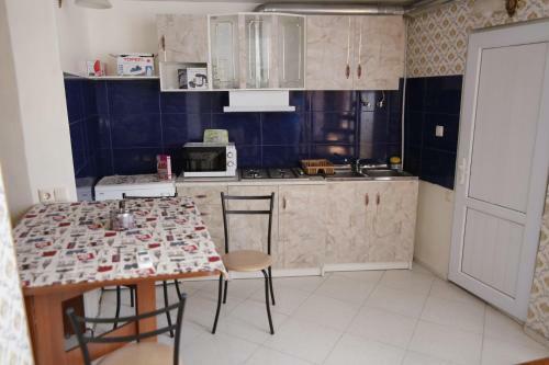 Apartamento Your Home On Freedom Square