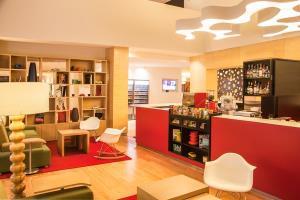 Fiesta Inn Aeropuerto Hotel
