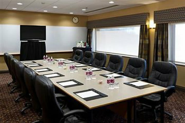 Radisson Hotel & Conference Center