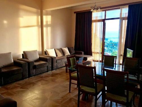 Hostal 15 Kviparosi Guest House