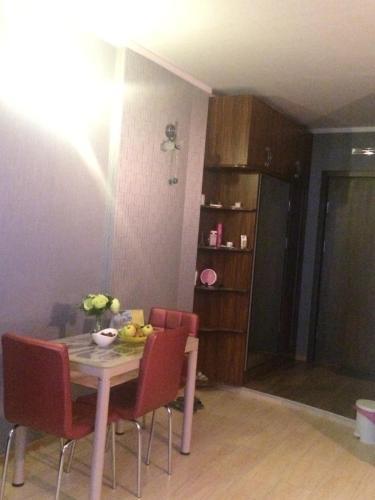 Lela's Apartment