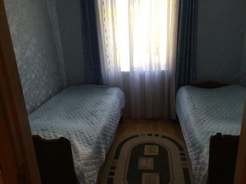 Hostal Guest House Guledani