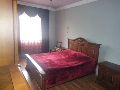Emzari's Apartment
