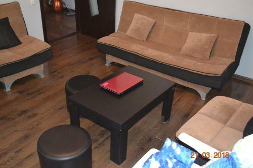 Apartment On Akhmeteli 3