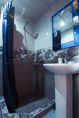 Hostal Tamari Guest House